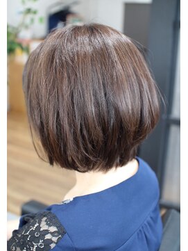 エスポワール(ESPOIR) ショートボブでございます☆