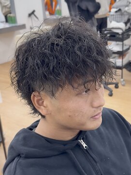 ビカム 名駅(become) ハードツイストパーマ