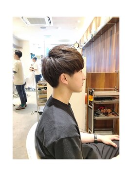 ブラット(brat) 万能マッシュショートスタイル