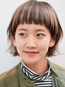 ダブ アオヤマ(DaB AOYAMA) ワイドバングショート × アンブレラカラー☆