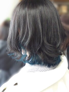 クラウドナイン(CLOUD Nine) ウルフボブ×インナーカラー