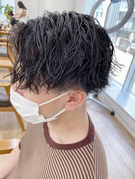 ネオリーブ クーロ(Neolive curro) 前下がり王道ツイストスパイラル