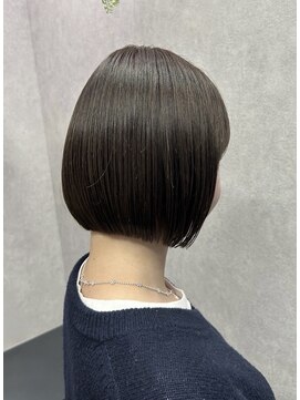ヘアサロン ドットプラス 町田店(dot. plus) 【中西里美】パツんと丸みボブ