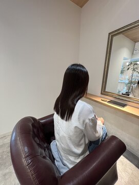 ベルラ(BeLuRA) 乾かすだけで艶髪♪美髪矯正♪