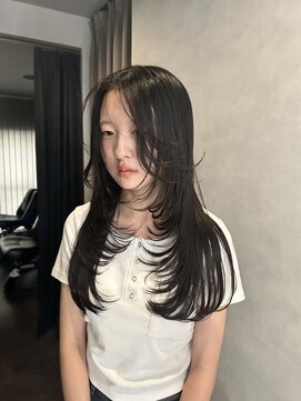 アクロマティック(Achromatic) ワンホンレイヤーカット