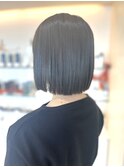 秋冬濃いめグレージュ　ミニボブ