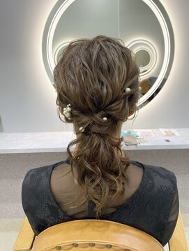 アンジェリカ 布施セントラルビル店(ANGELICA) 【SAYA】お呼ばれローポニー