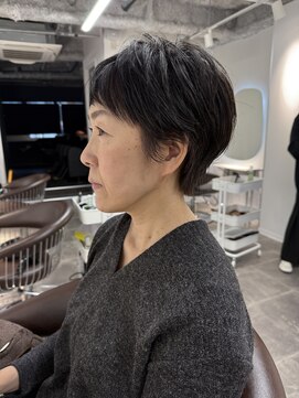 アフィナー 新宿(Afinar) 大人ショート/骨格補正