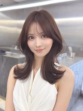 マウルルナ(MAEUL luna) レイヤーカット韓国　薄め前髪　くびれ巻き【MAEUL luna 桔川】