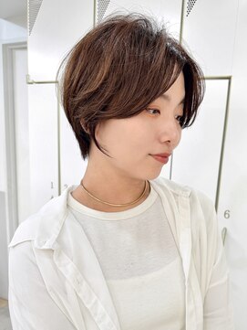 グラフ 銀座(GRAFF) ニュアンスカラー/グレージュ/くびれショート/ハンサムショート