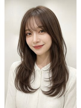 イーエス(E.S) 艶髪レイヤーカット