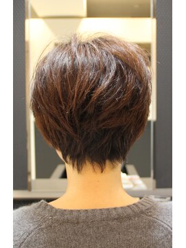 ディーヘアーデザイン(d.HAIR DESIGN) ラフショート