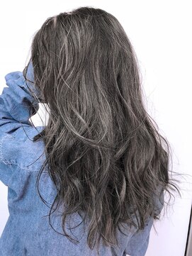 イースブルー(Y's Blue) スモークグレイハイライト