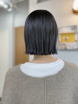 アンドチル 渋谷(AND CHILL)&nbsp;ぱつっとミニボブ/透けるダークアッシュ【AND CHILL渋谷】