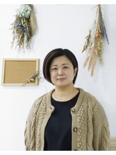 ナナラヘアー(nanala hair) 吉野 美枝子