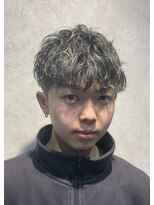 ニューオールド 三軒茶屋(NEW OLD)&nbsp;ツイストスパイラルxハイライトマッシュ