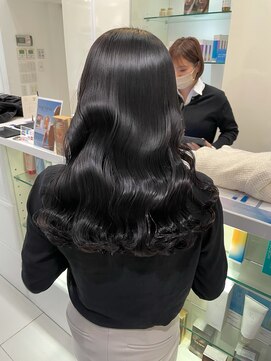 キュア 表参道(CURE) 黒髪/グレージュカラー/ココアベージュ/ヘルシーロング[表参道]