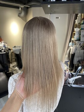 アミル(amiLe) ミルクティー/ハイトーン/くすみベージュ/D