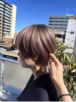 フェニーチェ オン ザ ビーチ(FENICE on the beach)&nbsp;マッシュショート×ベージュカラー