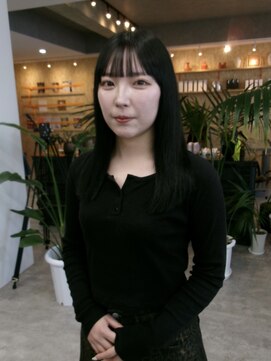 ジュール(JOULE'S) ぱっつん前髪×ブラック