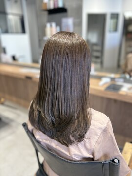 シアート(SHEART) 透明感オリーブブラウンカラー