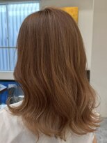 ルイ(ROUIS produced by LUCK 津田沼)&nbsp;ROUIS津田沼 白髪ぼかしブリーチ