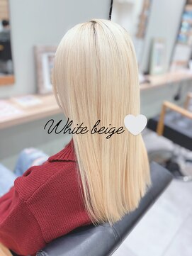 アース 若葉台店(EARTH) ホワイトベージュカラー×若葉台｜ブリーチ履歴を活かした透明感