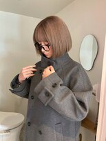 イェッカ パビル(YECCA pabil)&nbsp;ぱつっとボブカット