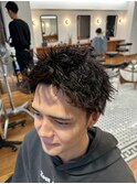 表参道駅MEN’S/ニュアンスパーマ/刈り上げセンターパート