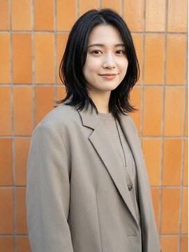 ヘアーサロン 6(hair salon) 外ハネウルフレイヤー