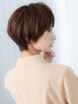 ドクターズ サロン ラブ(Dr's Salon LAB) 暖色系カラー斜めバング丸み抜け感ショートn古河20代30代40代