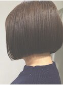 切りっぱなしのボブ