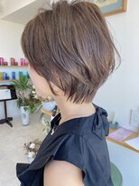 イット(it.)&nbsp;【-5歳】美人シルエット黄金比なるショート（ichinose保証付）