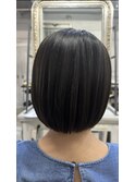 ぱつっとボブ