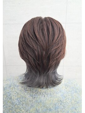 ノミネーション(Nomination) ショートウルフ×インナーシルバーグレー