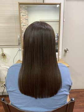 リアナ(RIANA) 髪質改善トリートメント、カラー