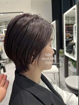 サヴォア(Savoir)&nbsp;タイトなショートスタイル。