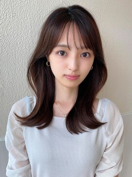 ラルユー 金山(LallYou) シースルーぱっつん前髪で結んでかわいいフェイスレイヤー