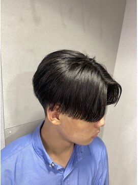 フライ 東通り店(Frei) 縮毛矯正センターパート