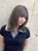 ローレン(Lolen.)&nbsp;シルバーグレージュ/ミディアムウルフレイヤー