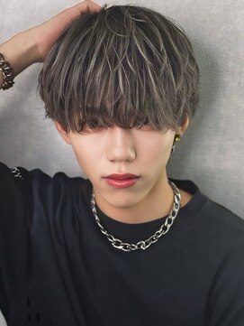 MEN'S HAIR BLEACHi 北18条店【12月5日オープン(予定)】 【BLEACHi】ハイライト×ラウンドマッシュ