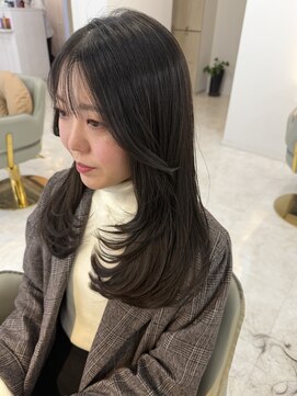 マリアバイアフロート(Maria by AFLOAT) 【結べるレイヤー/レイヤーカット/セミロング】