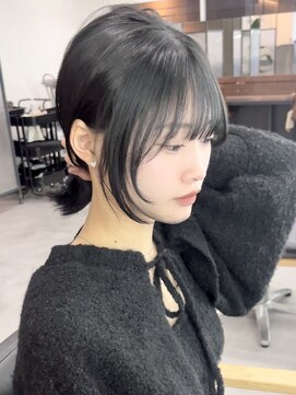 ビューエヒメ(VIEW EHIME) 小顔黒髪レイヤーカット×アッシュカラー20代30代40代