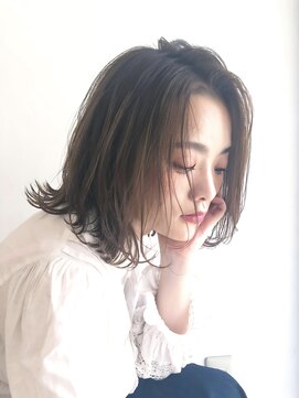 セイドット リー(Say. Ree) Say.ミディアムボブレイヤースモーキーカラーアッシュイメチェン