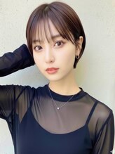 顔回りで印象が8割決まる！？WE RULEの小顔になれる前髪のこだわりポイント♪