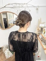 イルム(illmu)&nbsp;タイトヘアセット