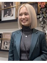 グッドフェローズ キタホリエ(GoodFellas kitahorie)&nbsp;透明感抜群のハイトーン切りっぱなしボブレイヤーブリーチ艶感