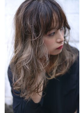 ミラバイグリーン(Mira by green) 伸ばしかけグラデーションカラー　grunge midi