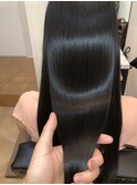 クリスタルミネコラ