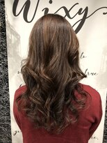 ウィクシー(wixy)&nbsp;流れる巻き髪